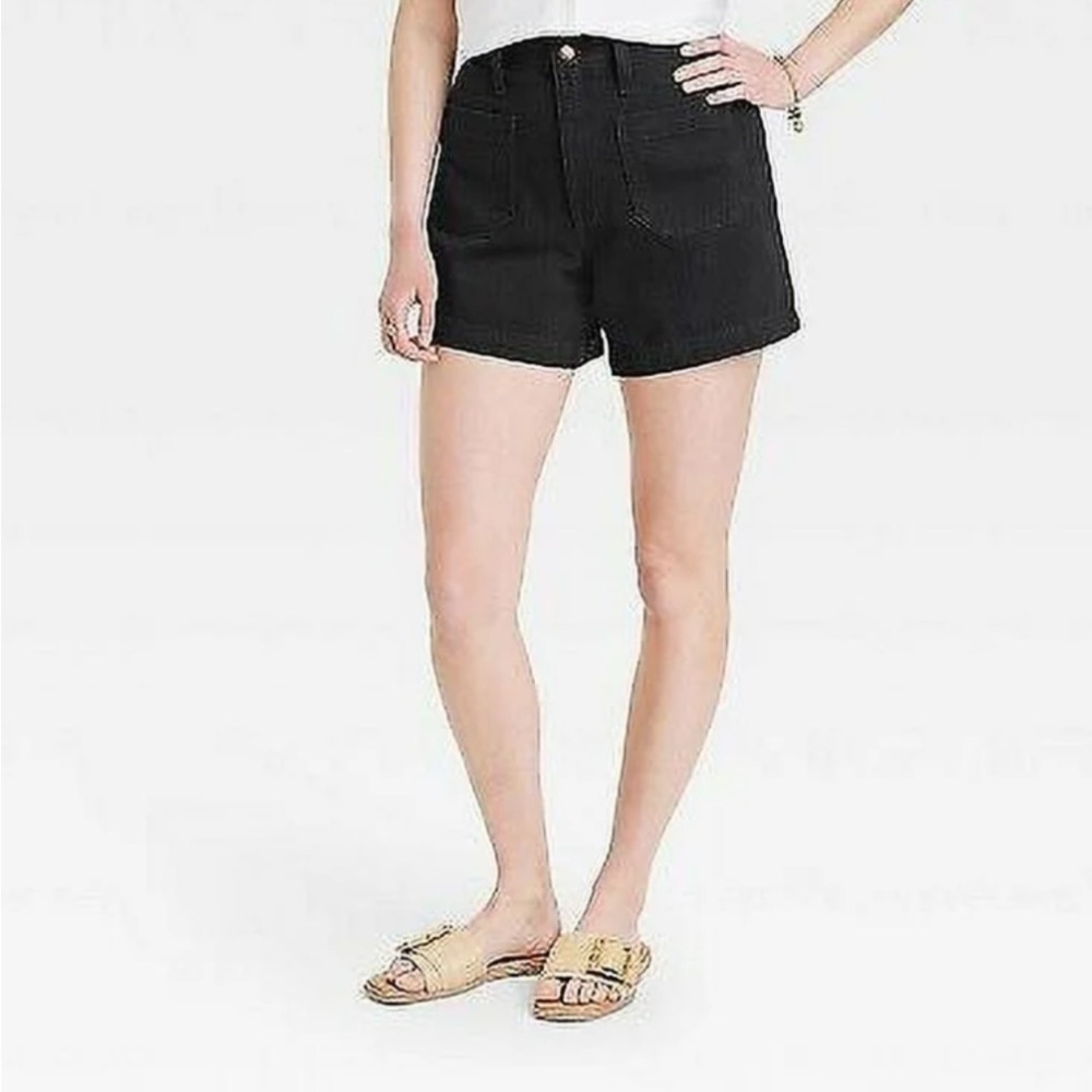Universal Thread | A-Line Shorts